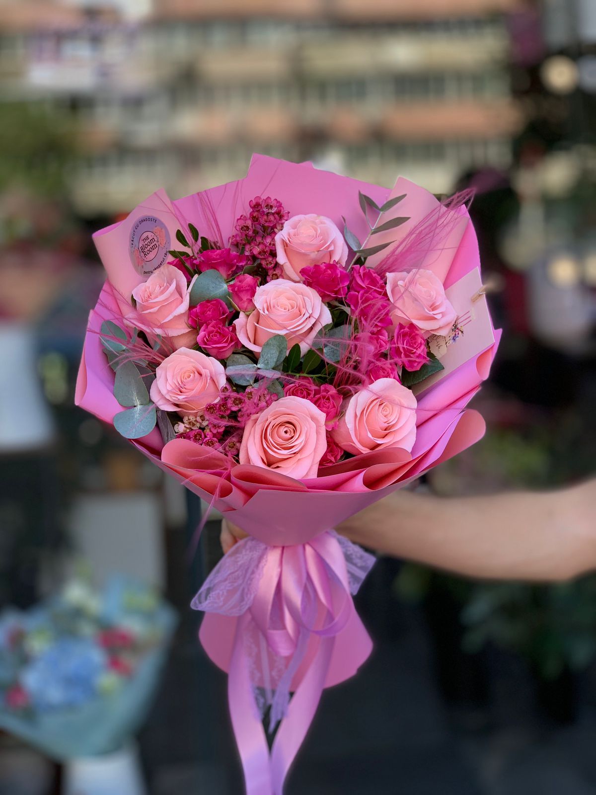 Buchet de Trandafiri Roz cu livrare în București